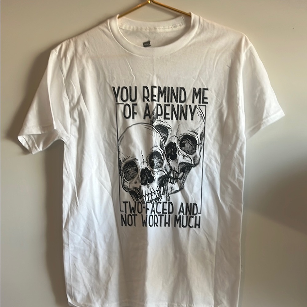 White Graphic T-Shirt with Skull Design